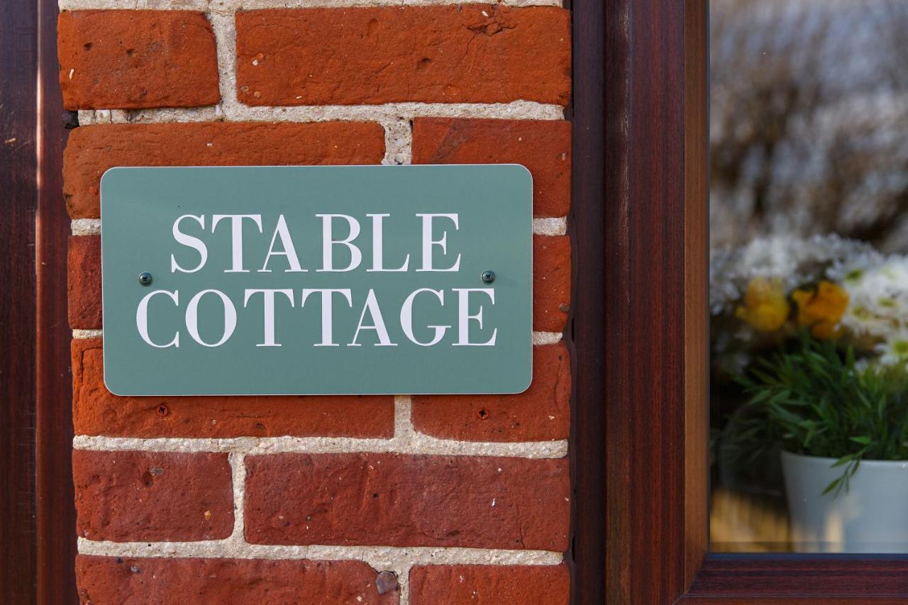 Anvil & Stable Cottages Felbrigg Buitenkant foto