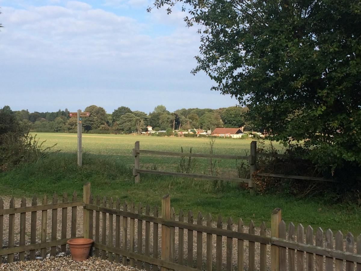 Anvil & Stable Cottages Felbrigg Buitenkant foto